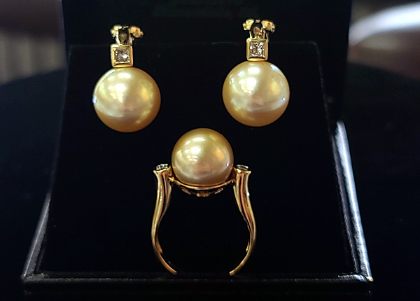 ring and earrings
