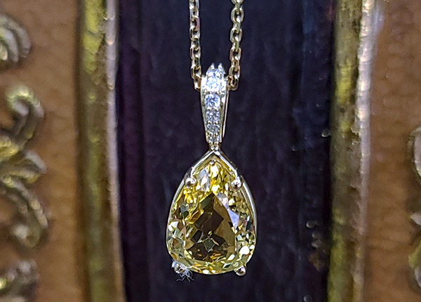 Pendant